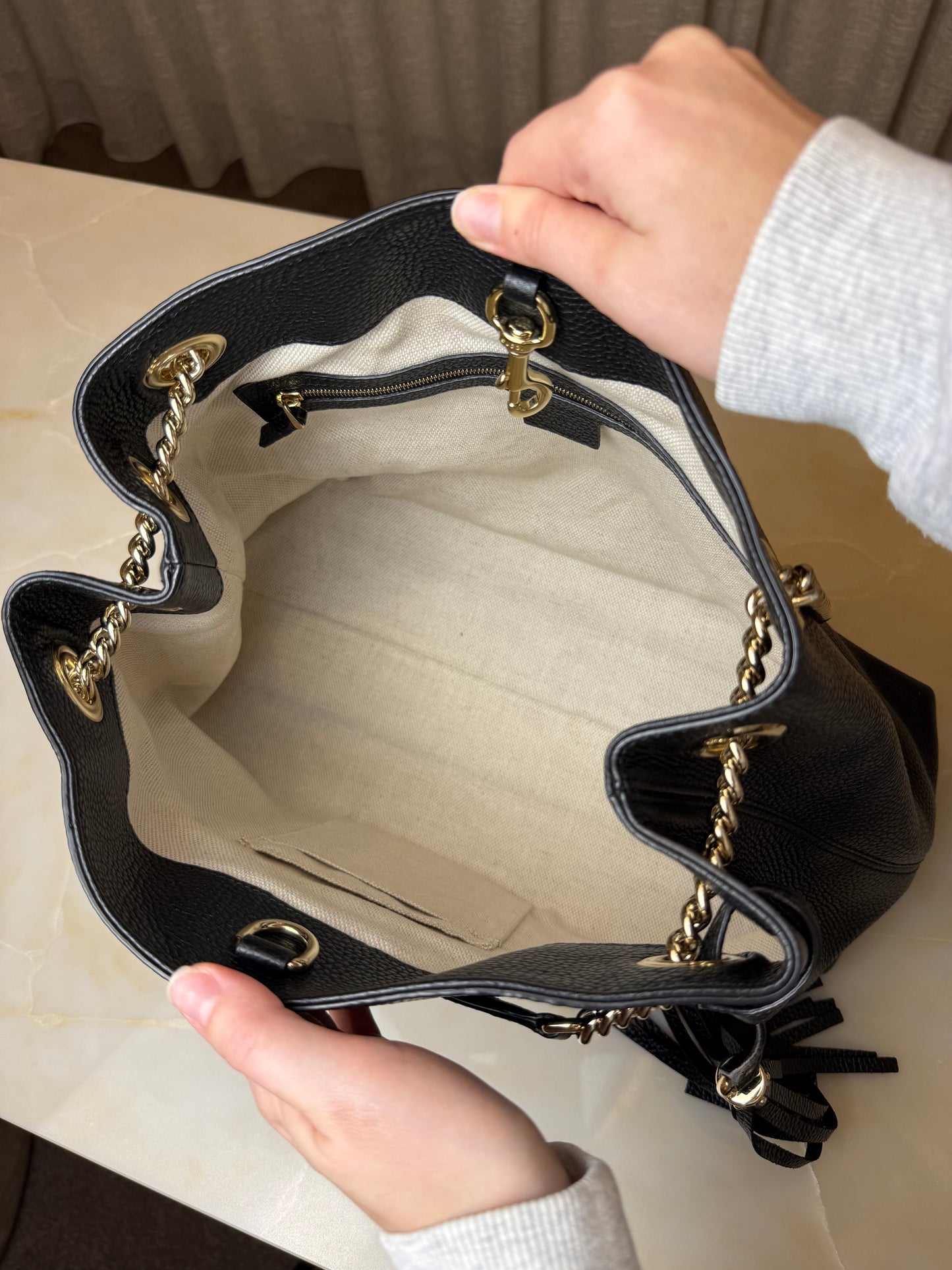 Gucci Black Leather Medium Soho Chain Tote