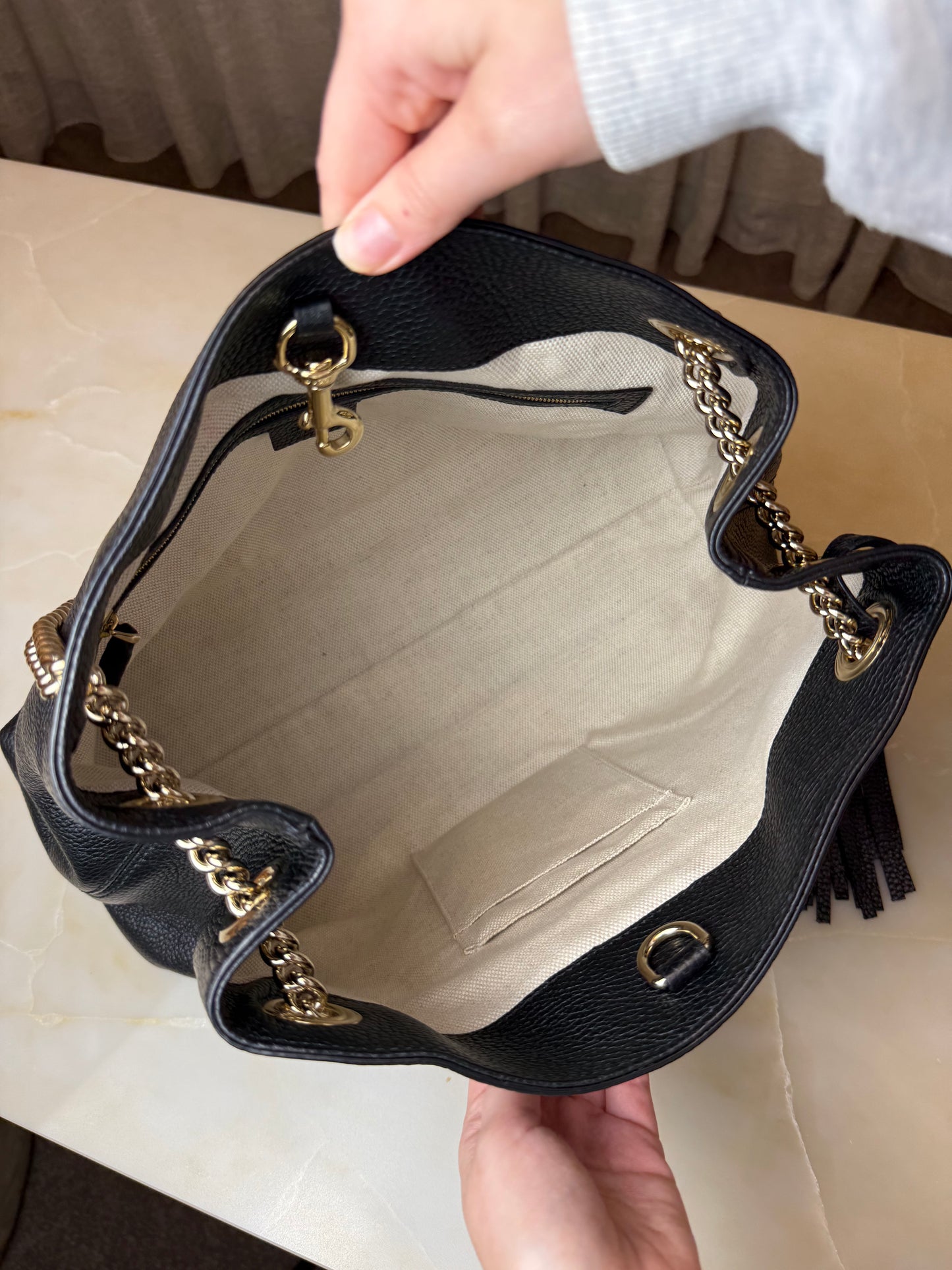 Gucci Black Leather Medium Soho Chain Tote