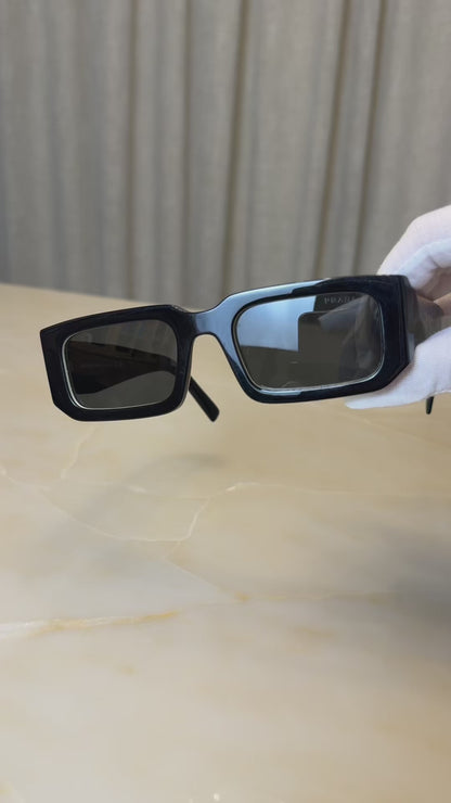 Prada sunglasses PR A07SF